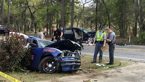 Update Georgia State Trooper 2 Others Injured In Walthourville Crash