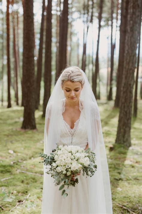 Our red and black wedding dress goes especially well with both of these venues. Simply Elegant Norwegian Wedding | Junebug Weddings