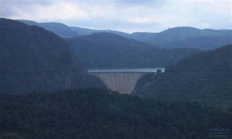 The idukki dam is a magnificent dam amidst the two beautiful hills. Kerala images Idukki Dam wallpaper and background photos ...