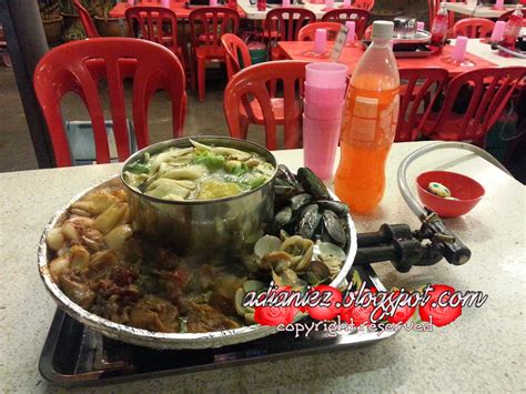 69,232 likes · 8 talking about this · 17,039 were here. API-API STEAMBOAT & GRILL ~ KALAU DTG MELAKA, MESTI CUBA ...