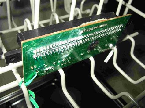 How do circuit boards get dirty? Cleaning Water Damaged Circuits - Westaby Home