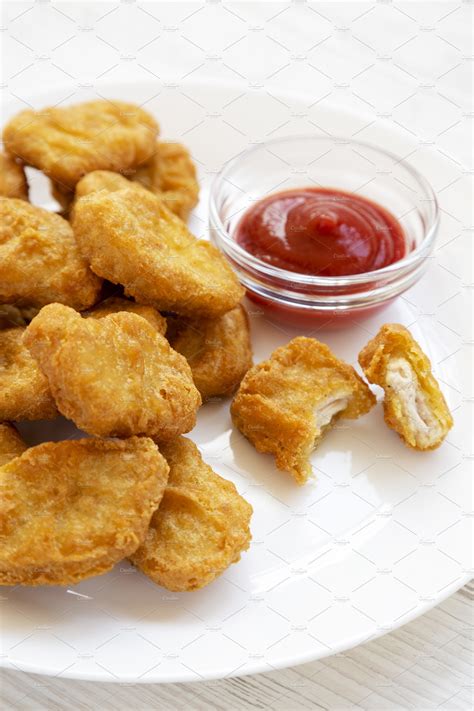 Nuggets Ketchup / Chicken Nuggets With 50 G Ketchup Maheso - Download 2,705 chicken nuggets 