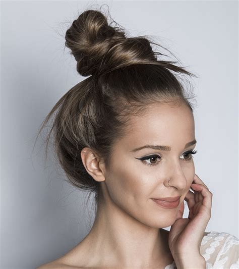 The Best Hairstyles For Each Face Shape Messy Bun Hairstyle On