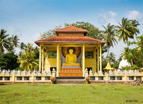 Buddha Temple On Sri Lanka Ceylon Stock Photo 1431741 Crushpixel