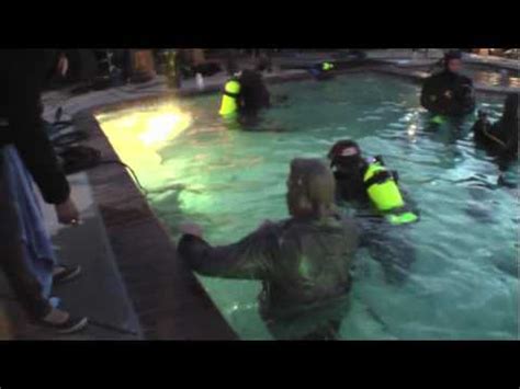 Technical advisers to the movie titanic say cameron, who. "Titanic 2" Movie Day 7 - shooting underwater sets - YouTube