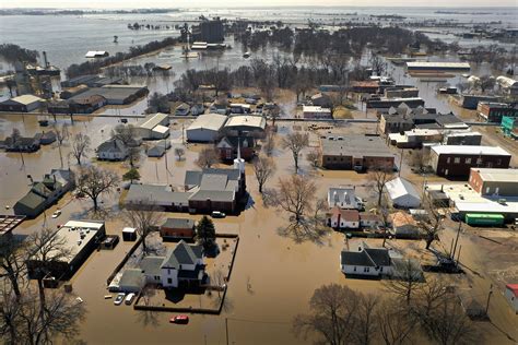 The Pic Of The Day Flooding Continues To Cause Devastation Across