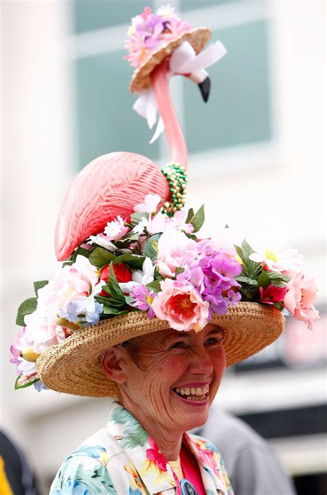 Photos Of The Wildest Hats The Kentucky Derby Has Ever Seen Huffpost Life