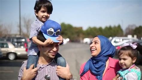 music video “watch chicago muslims dance to ‘happy by pharrell williams” arsalan iftikhar