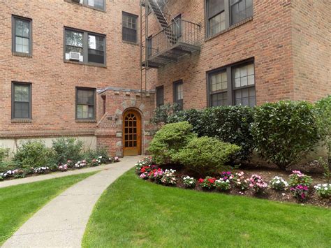 Garth Road Apartments Scarsdale Manor: Barhite and Holziner
