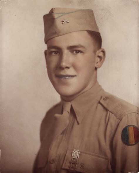 Military Monday – Basic Training Graduation Photos | lowry genealogy