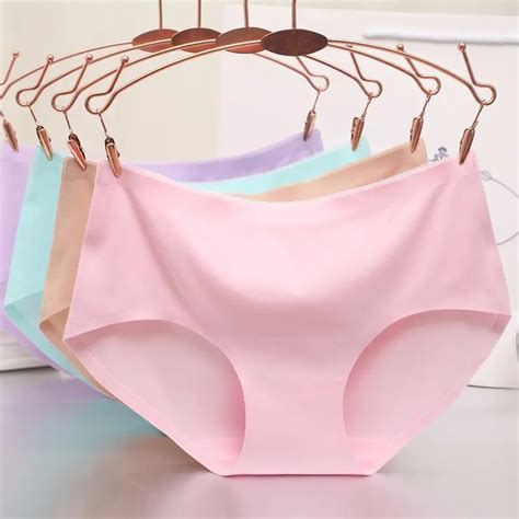 good quality lady sexy cotton comfortable underwear panties women a piece of mid waisted