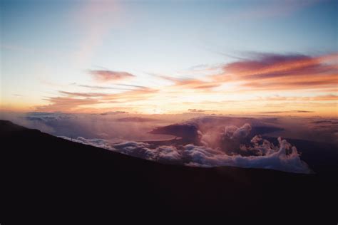 Banco De Imagens Horizonte Montanha Nuvem C U Nascer Do Sol Por