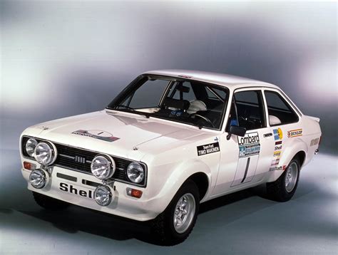 Iconic Escort Named Britains Favourite Classic Ford Littlegate