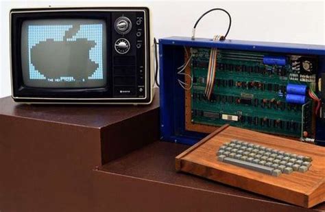 Apple The Last Of The Hand Built Vintage Computer Sells For £230000