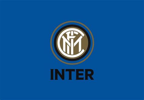 El inter de milán hizo hoy público el nuevo diseño de su escudo, cuyos contornos aparecen ahora más estilizados y del que ha eliminado la tampoco aparecerá la ya clásica estrella que corona el escudo circular del inter desde que ganara su décima liga italiana en 1966, de las que ya suma 18. Nuevo logo del Inter de Milán, por Leftloft | Identidad visual, Identidad y Identidad de marca