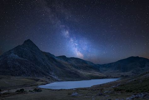 What Can You See In The Dark Skies Above Snowdonia Dioni