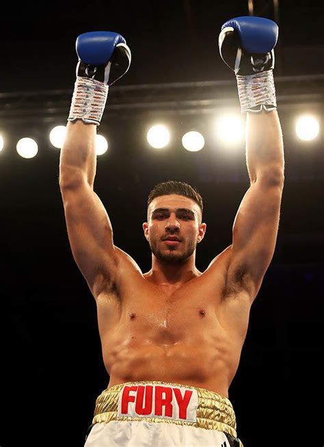 tommy fury when was the love island contestant s last boxing match daily star