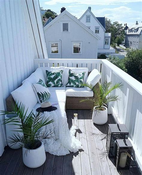 40 Cozy Balcony Ideas And Decor Inspiration 2019 Page 16