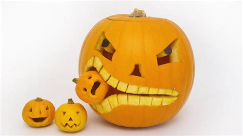 How To Carve A Pumpkin Eating A Pumpkin Halloween Youtube