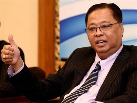 18 ocak 1960 doğumlu) malezyalıpolitikacı olup, mart 2020'den bu yana güvenlik ve savunma bakanı kıdemli bakanı olarak görev yapmıştır. Ahli Parlimen lompat pembelot Islam, Melayu