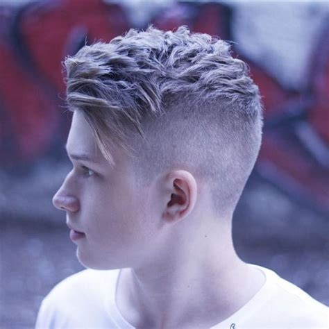 Below, you'll find photos of the coolest new haircuts this year from the best barbers around the. 100+Best Men's Haircuts And Hairstyles To Get in 2020 ...