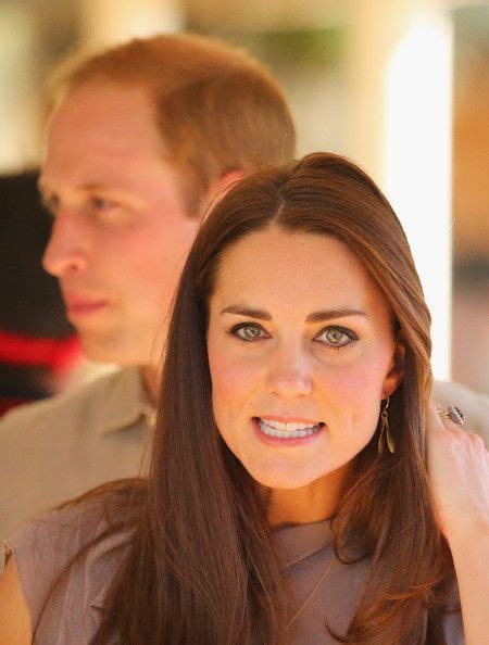 Kate Middleton Photos Photos The Royal Couple Visits Ayers Rock — Part 5 With Images
