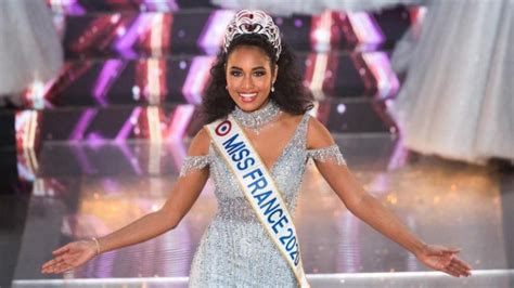 Miss Univers 2021 Clémence Botino Représentera La France La Voix Du