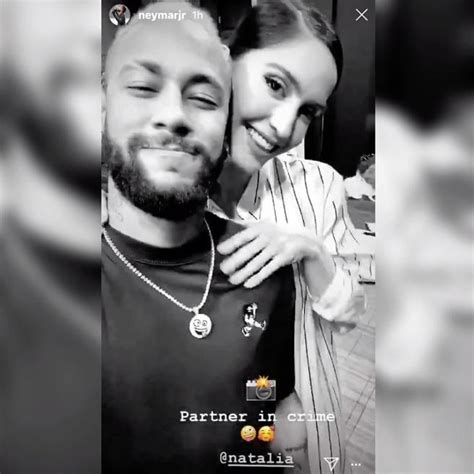 Maluma reapareció para hablar sobre neymar y su 'ex' natalia barulich. Maluma borra su Instagram tras la provocación de Neymar ...