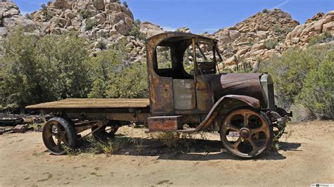 Rusty Old Truck Wallpapers 4k Hd Rusty Old Truck Backgrounds On