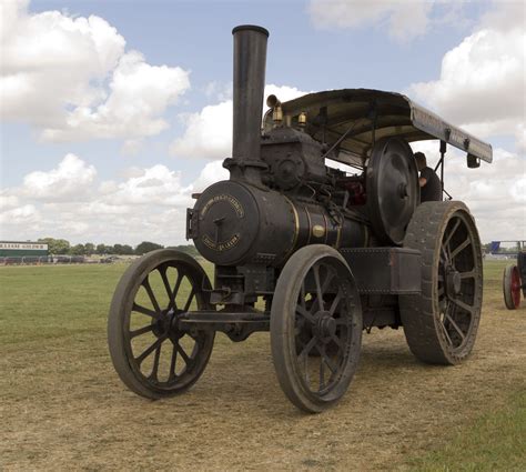 John Fowler Traction Engine Traction Engine Steam Engine Tractor Photos