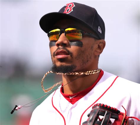 Red Sox Agree To Trade Stars Mookie Betts David Price To Dodgers In