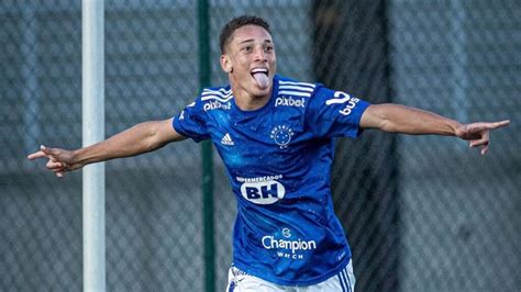 Entendeu V Deo De Jogador Do Cruzeiro Na Copinha Viralizou Assista