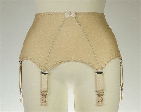 Beige IRIS Deep V Style Retro Pin Up 6 Strap Garter Belt Nude Etsy