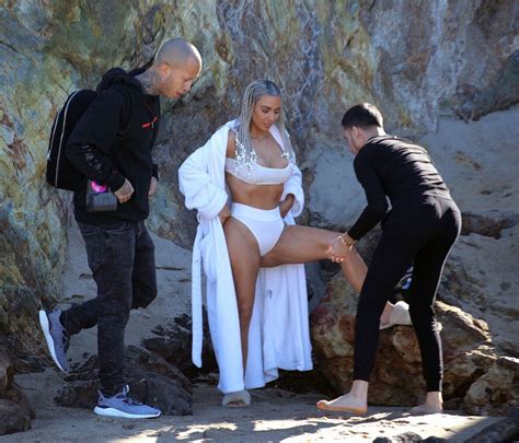 Kim Kardashian West Flaunts Her Curvy Bikini Body In Malibu Bootymotiontv