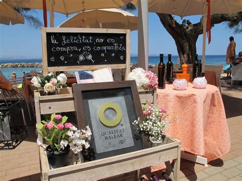 It belongs to artà municipality. Restaurant Playa. Colònia de Sant Pere