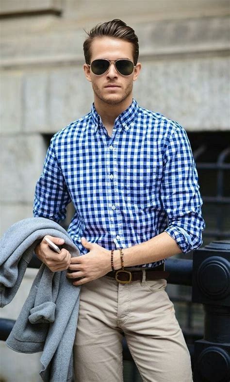 Tie is optional in business casual, even when you wear a suit. Men's Business Casual Outfits-27 Ideas to Dress Business ...