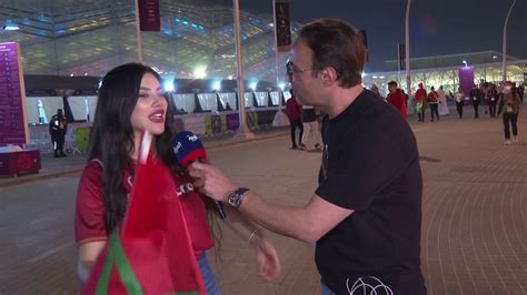 مشجعة مغربية تعبر لـ العربية عن فرحتها بتأهل بلادها إلى دور الـ8 في مونديال قطر مشجعة مغربية