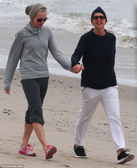 Ellen Degeneres And Portia De Rossi Enjoy A Romantic Stroll In The Sand Daily Mail Online