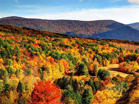 The 10 Best Fall Hiking Trails In The Us Photos Condé Nast Traveler