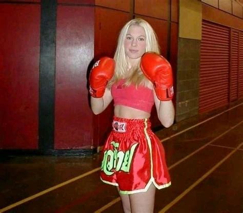 Pin By Me On Strong Girls Women Boxing Beautiful Athletes Female