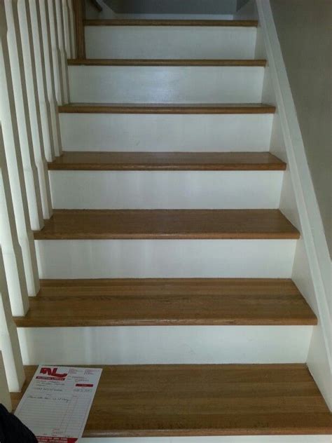 Hardwood Stairs With White Risers Diy Stairs Dark Treads And White