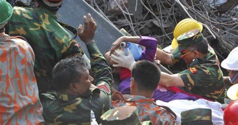Bangladesh Rescuers Find Survivor In Rubble 17 Days After Collapse Globalnews Ca