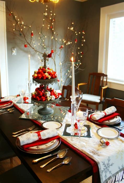 Elegant And Stylish Christmas Table Decorations - Top Dreamer
