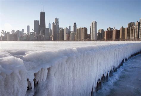 Winter Storm To Bring Icy Weather High Winds To Illinois