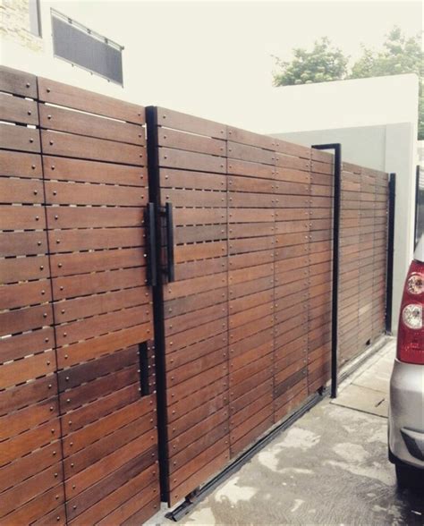 Poin pembahasan populer 50 pemasangan pintu geser kayu motif minimalis adalah : Pagar Papan Kayu - Pagar Rumah