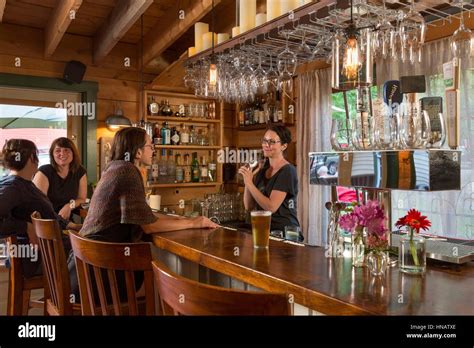 Busy Bar At Squam Lake Inn Holderness On Squam Lake Lakes Region