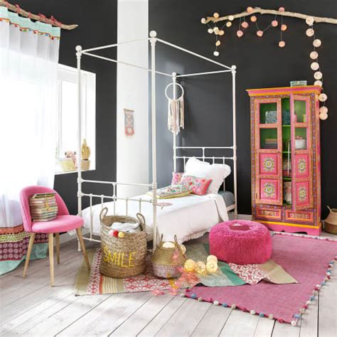 Qualité durable, au meilleur prix. Bestickter Flechtkorb Maya | Maisons du Monde