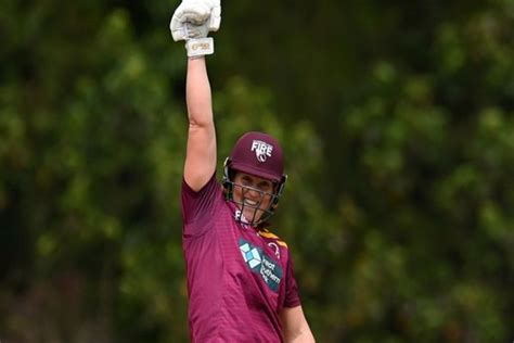 Laura Harris Smashes Fastest Hundred In Wncl Scores 54 Ball 101