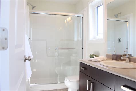 Check spelling or type a new query. An accommodating 3 piece ensuite | Ensuite, Home, Bathtub