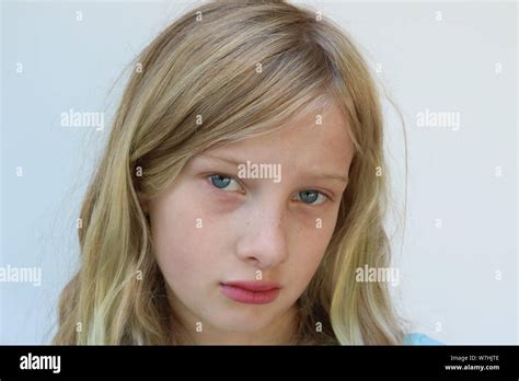 Broken Girl Hi Res Stock Photography And Images Alamy